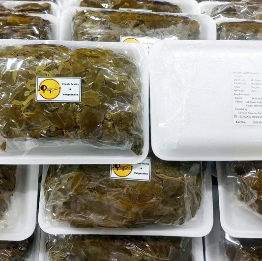 Promotion!
Morning Glory 2 packs+Boiled Cassia Leaves 1 pack+Yanang Leaves 1 pack+Coriander Roots 1pack+Fresh Galangal1 pack+Fingerroot 2 packs+Lemongrass 1 packs+Culantro 1 pack+Thai Sweet Basil 1 pack+Fresh Red Chili 500 g #lot23/2/26