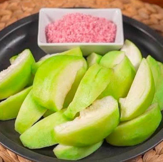 ฝรั่งแช่บ๊วย Plum Pickled Guava