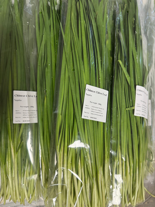 กุยช่าย 200 กรัม / Chinese Chive Leaves 200 g