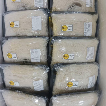 เส้นเล็กสด(ตราดอกบัว)500ก / Thin Rice Noodle 500g